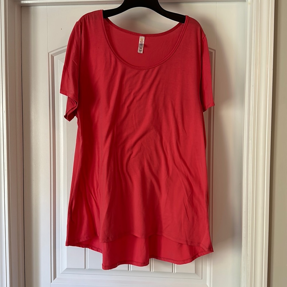 Lularoe shirt